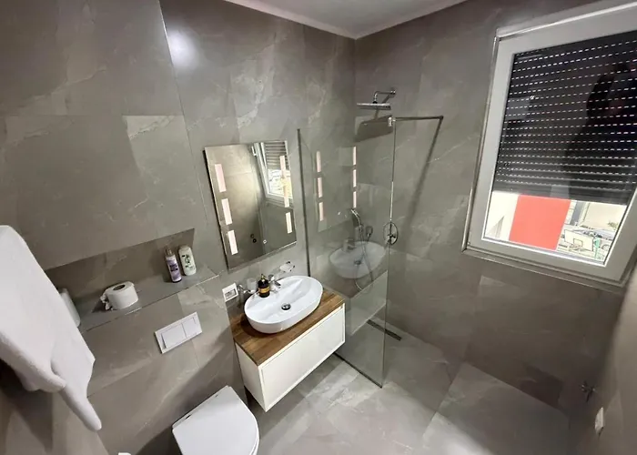 2brothers Апартаменты Тирана