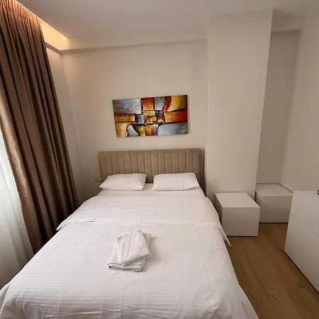 2brothers * טיראנה