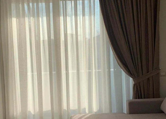 2brothers טיראנה